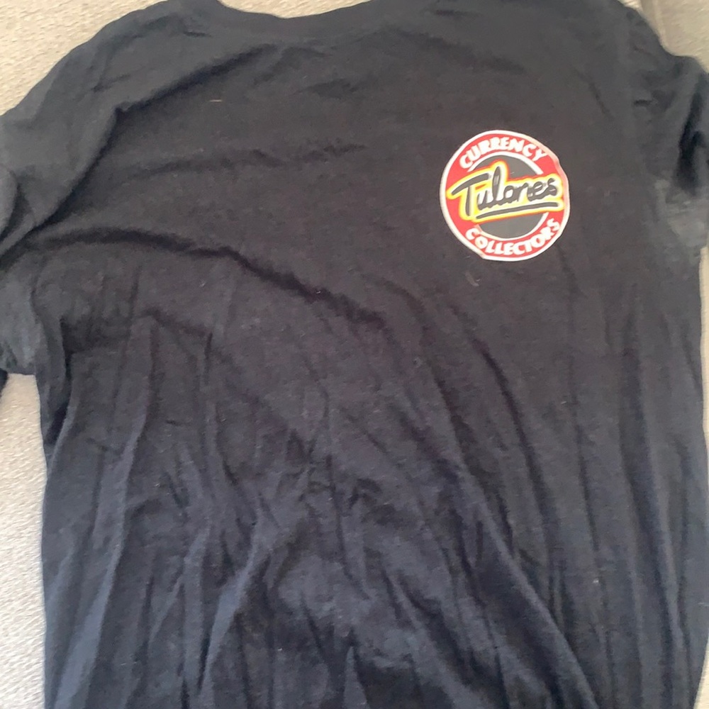Tee shirt